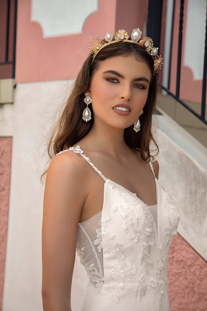 Madi Lane Aria June Talla 0
